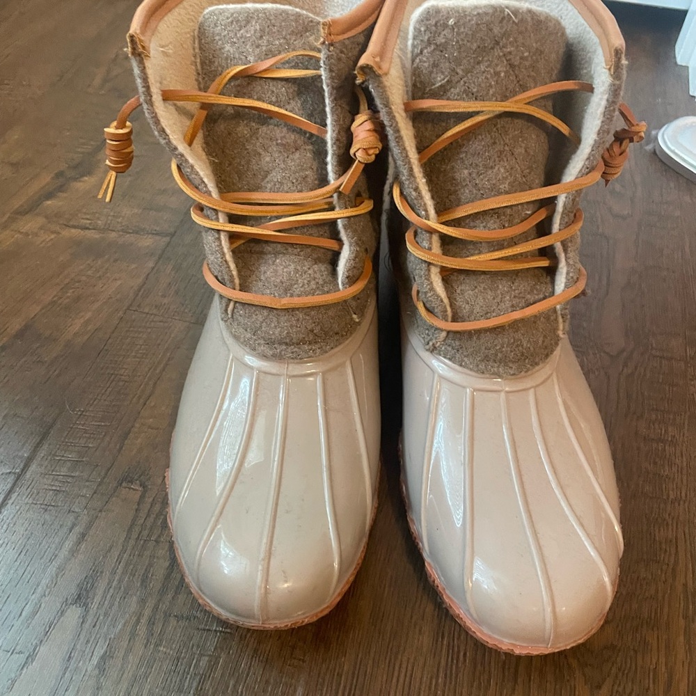 Seven7 Women's Winter Boots - Tan and Cream